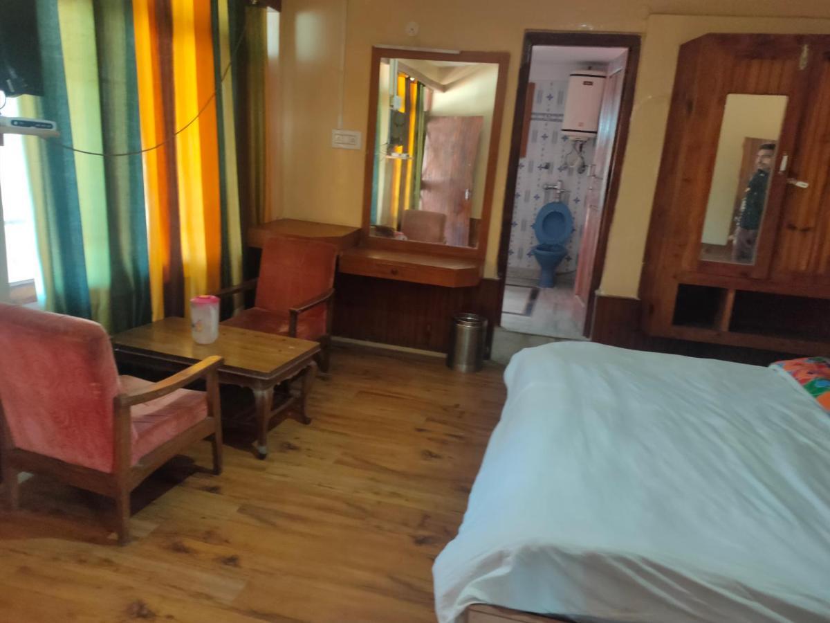 Hotel Bhrigu Manāli Zewnętrze zdjęcie